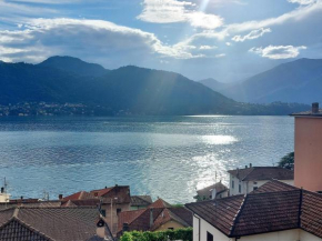 Golden Lake View Lierna